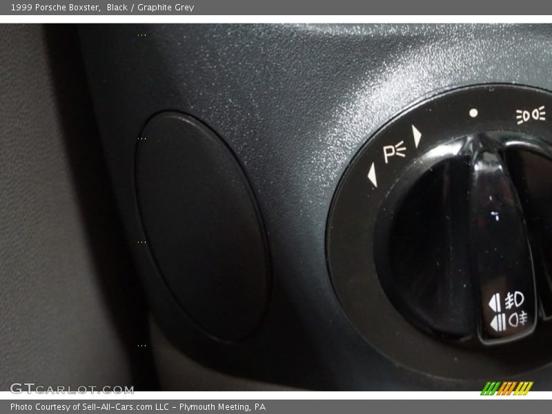 Black / Graphite Grey 1999 Porsche Boxster