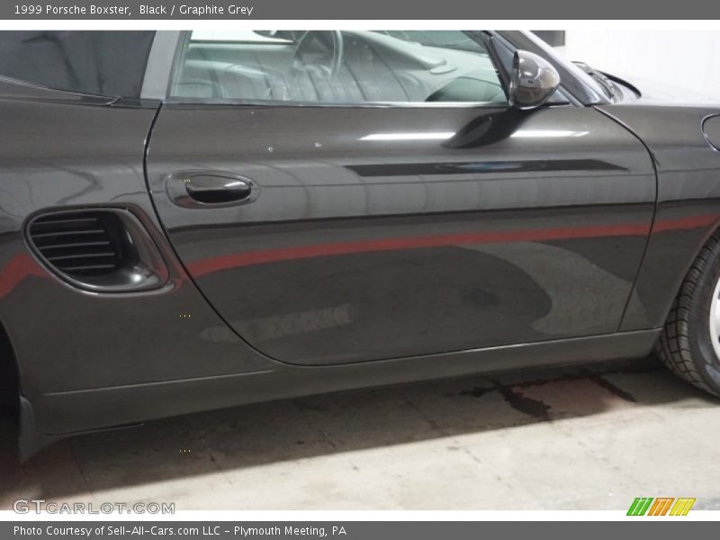 Black / Graphite Grey 1999 Porsche Boxster