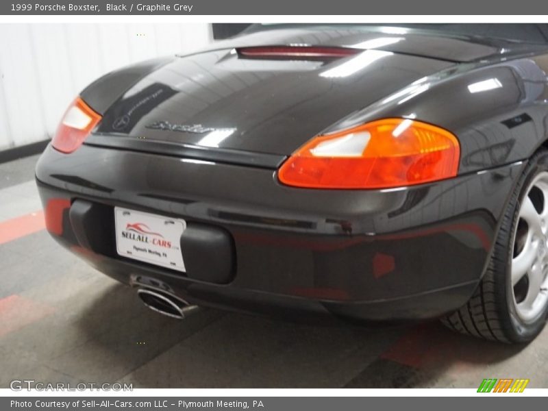 Black / Graphite Grey 1999 Porsche Boxster