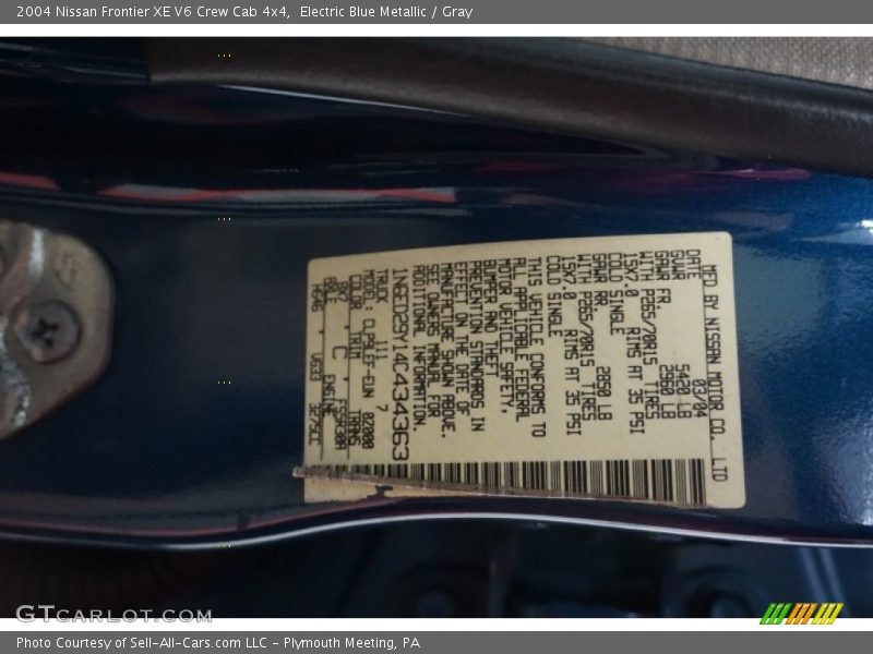 Electric Blue Metallic / Gray 2004 Nissan Frontier XE V6 Crew Cab 4x4