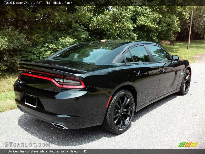 Pitch Black / Black 2016 Dodge Charger R/T