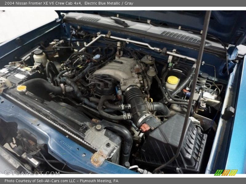 Electric Blue Metallic / Gray 2004 Nissan Frontier XE V6 Crew Cab 4x4
