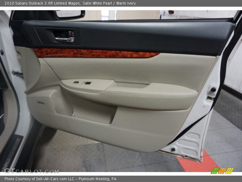 Satin White Pearl / Warm Ivory 2010 Subaru Outback 3.6R Limited Wagon