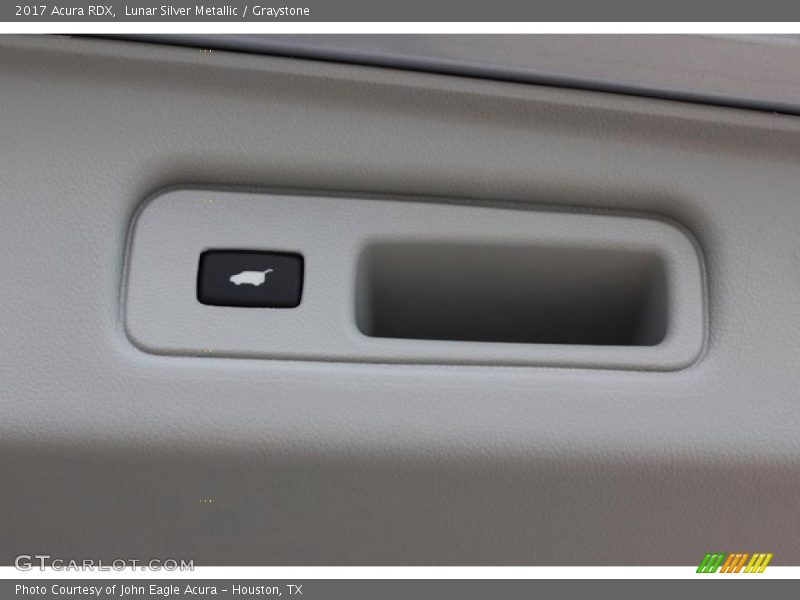 Lunar Silver Metallic / Graystone 2017 Acura RDX