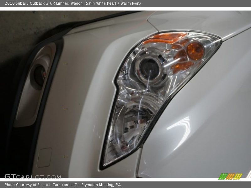 Satin White Pearl / Warm Ivory 2010 Subaru Outback 3.6R Limited Wagon