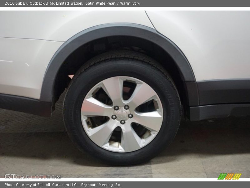 Satin White Pearl / Warm Ivory 2010 Subaru Outback 3.6R Limited Wagon
