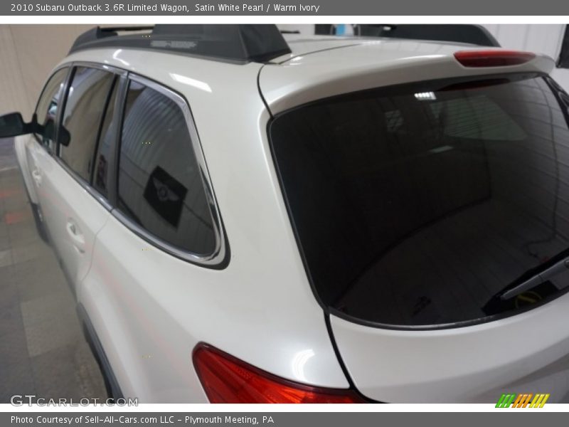 Satin White Pearl / Warm Ivory 2010 Subaru Outback 3.6R Limited Wagon