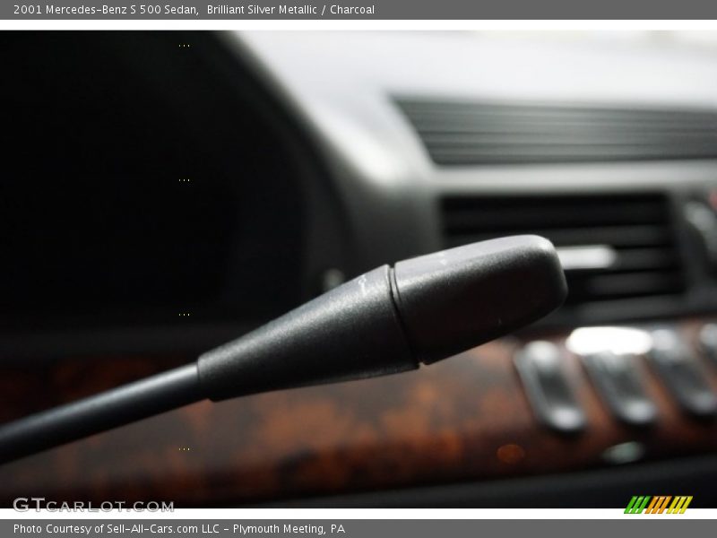 Brilliant Silver Metallic / Charcoal 2001 Mercedes-Benz S 500 Sedan