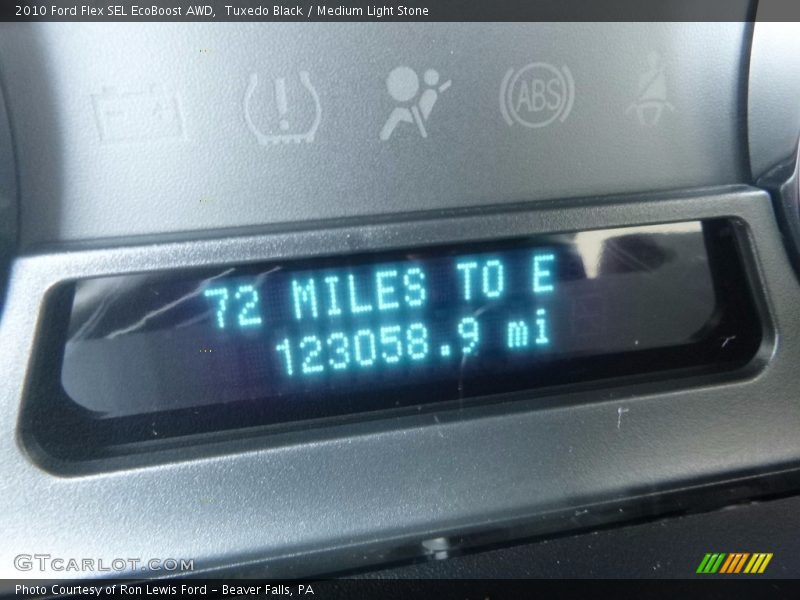 Tuxedo Black / Medium Light Stone 2010 Ford Flex SEL EcoBoost AWD