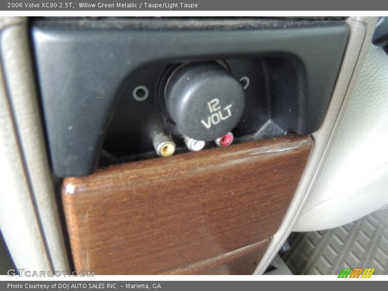 Willow Green Metallic / Taupe/Light Taupe 2006 Volvo XC90 2.5T