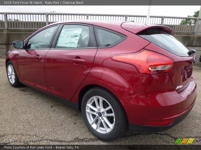 Ruby Red / Charcoal Black 2016 Ford Focus SE Hatch