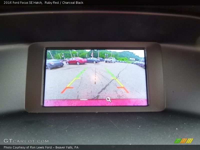 Ruby Red / Charcoal Black 2016 Ford Focus SE Hatch