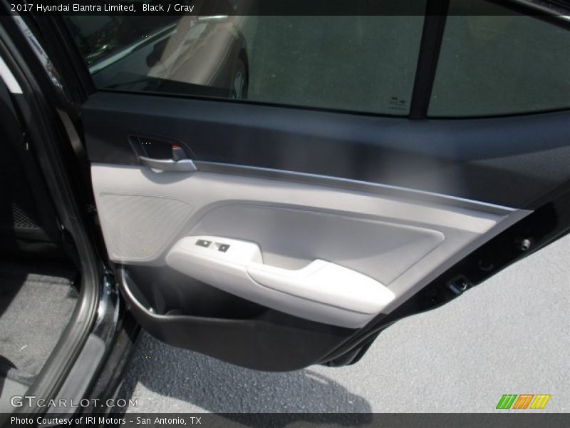 Black / Gray 2017 Hyundai Elantra Limited