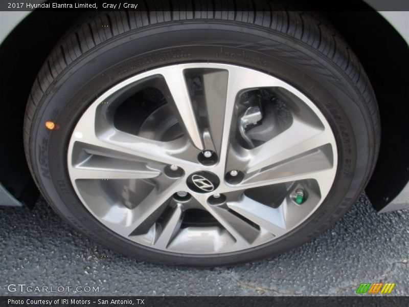 Gray / Gray 2017 Hyundai Elantra Limited