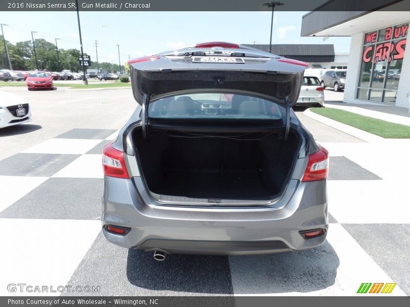 Gun Metallic / Charcoal 2016 Nissan Sentra SR
