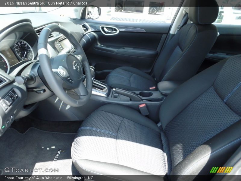 Gun Metallic / Charcoal 2016 Nissan Sentra SR