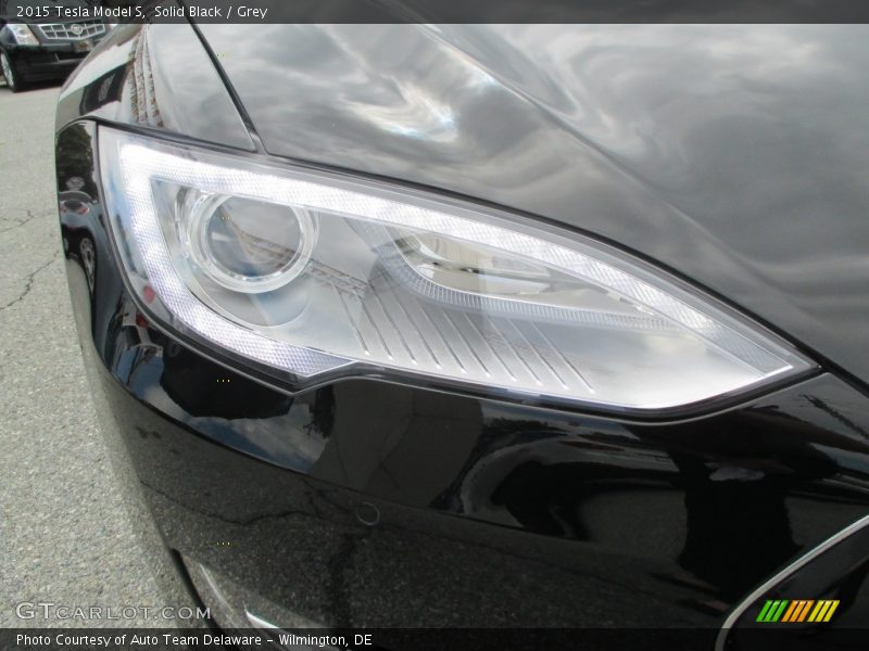 Solid Black / Grey 2015 Tesla Model S