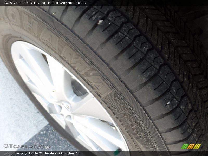 Meteor Gray Mica / Black 2016 Mazda CX-5 Touring