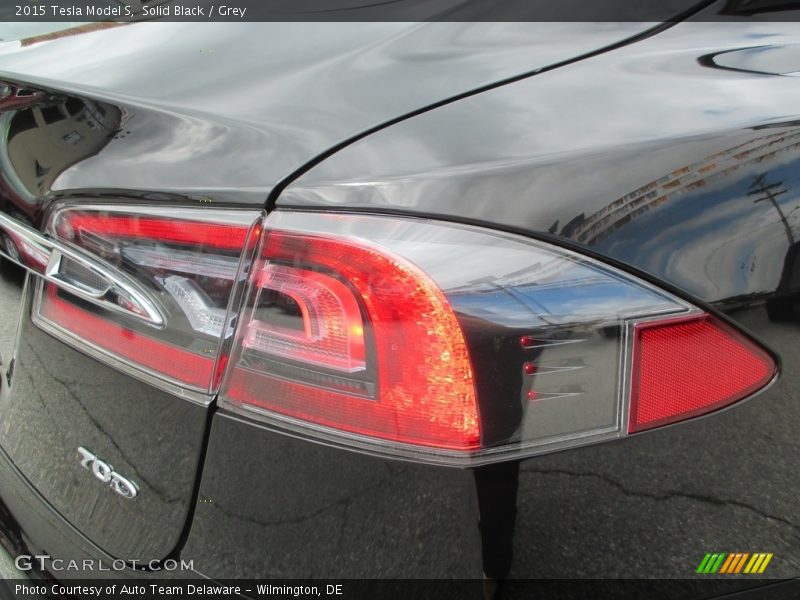 Solid Black / Grey 2015 Tesla Model S