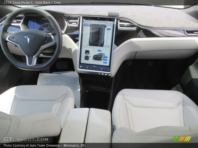 Solid Black / Grey 2015 Tesla Model S