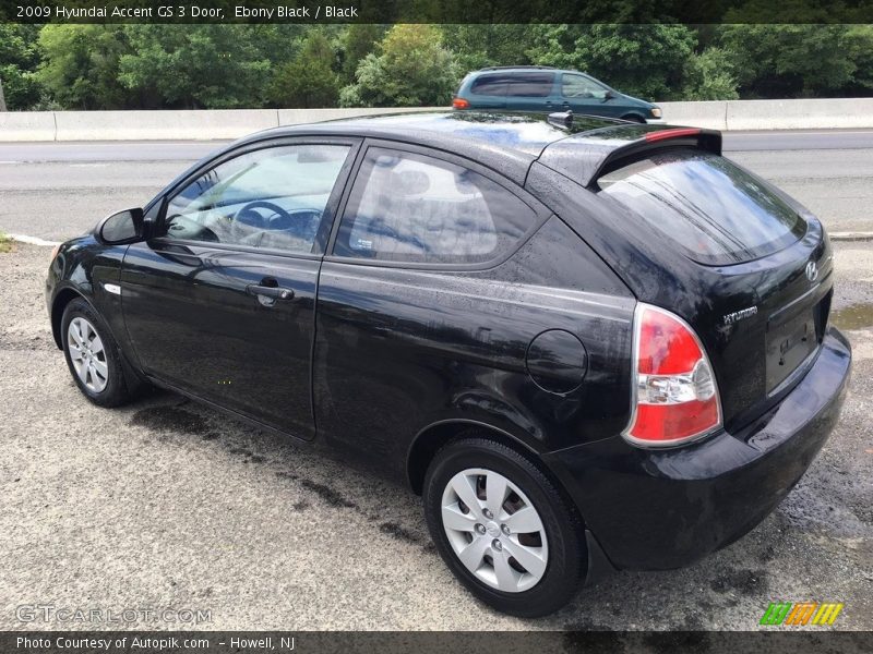 Ebony Black / Black 2009 Hyundai Accent GS 3 Door