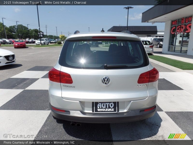 White Gold Metallic / Charcoal 2015 Volkswagen Tiguan S