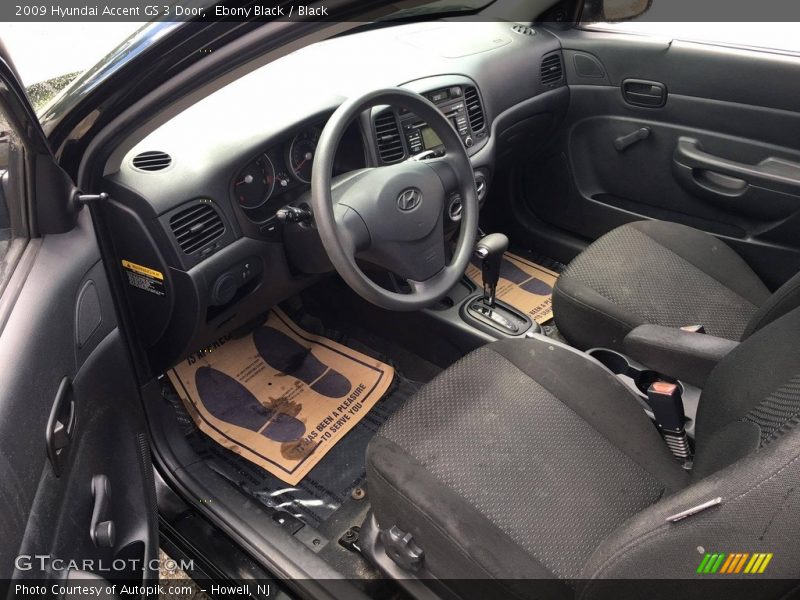 Ebony Black / Black 2009 Hyundai Accent GS 3 Door