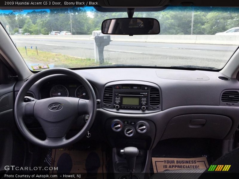Ebony Black / Black 2009 Hyundai Accent GS 3 Door