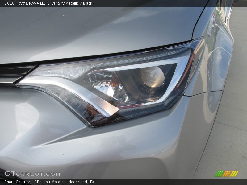 Silver Sky Metallic / Black 2016 Toyota RAV4 LE