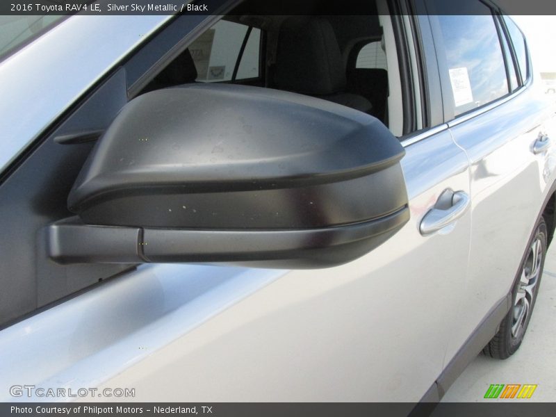 Silver Sky Metallic / Black 2016 Toyota RAV4 LE