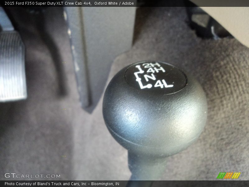 Oxford White / Adobe 2015 Ford F350 Super Duty XLT Crew Cab 4x4