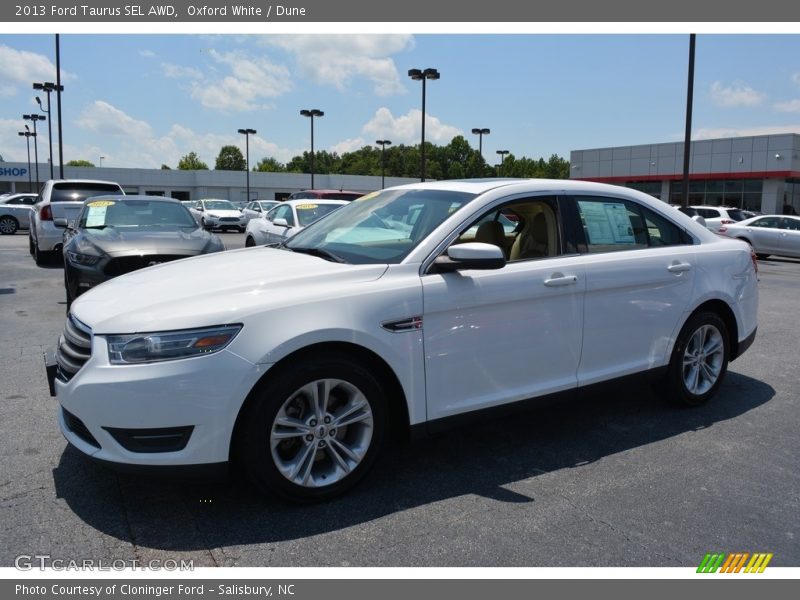 Oxford White / Dune 2013 Ford Taurus SEL AWD