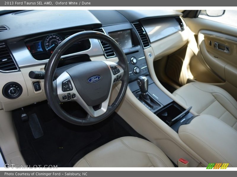 Oxford White / Dune 2013 Ford Taurus SEL AWD