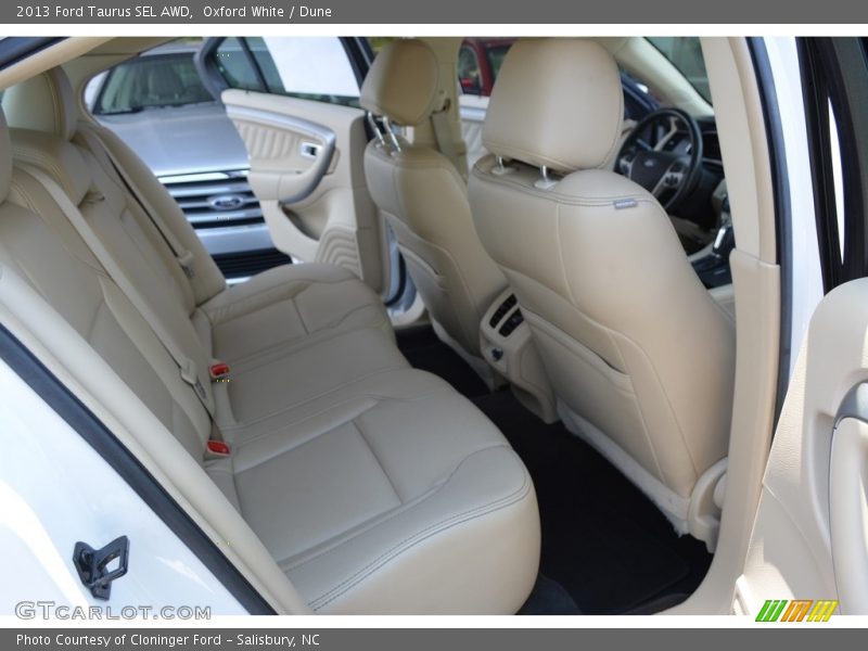 Oxford White / Dune 2013 Ford Taurus SEL AWD