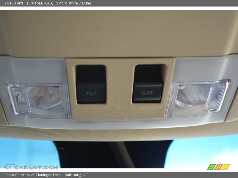 Oxford White / Dune 2013 Ford Taurus SEL AWD