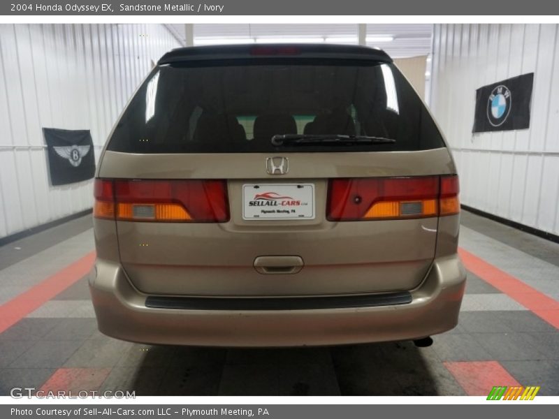 Sandstone Metallic / Ivory 2004 Honda Odyssey EX