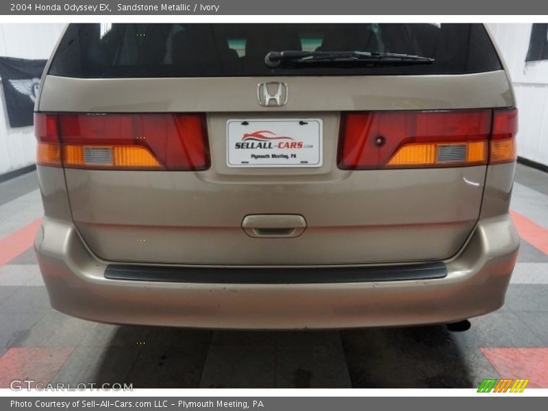 Sandstone Metallic / Ivory 2004 Honda Odyssey EX