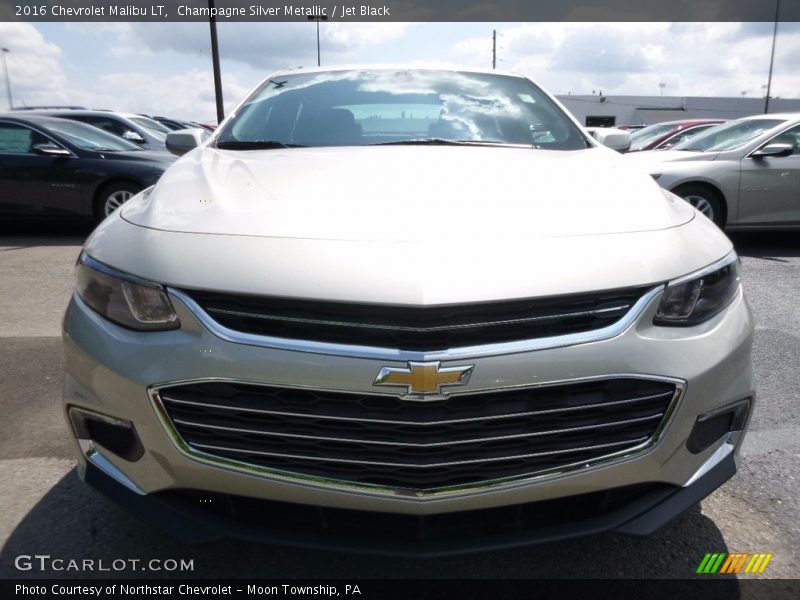 Champagne Silver Metallic / Jet Black 2016 Chevrolet Malibu LT