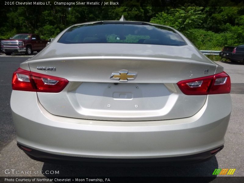 Champagne Silver Metallic / Jet Black 2016 Chevrolet Malibu LT