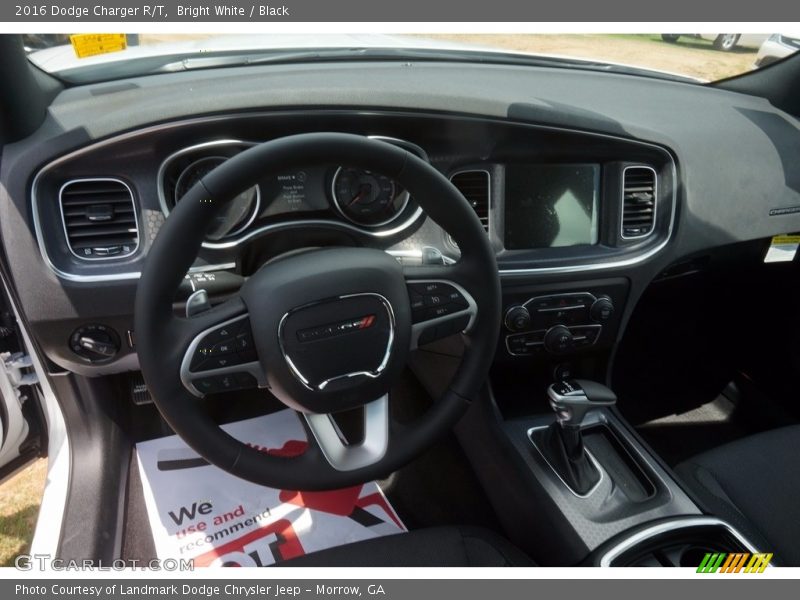 Bright White / Black 2016 Dodge Charger R/T