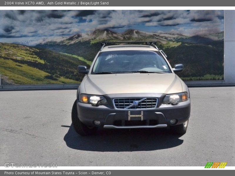 Ash Gold Metallic / Beige/Light Sand 2004 Volvo XC70 AWD