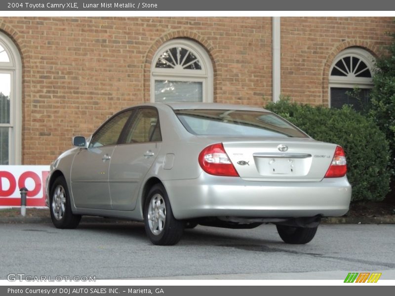 Lunar Mist Metallic / Stone 2004 Toyota Camry XLE