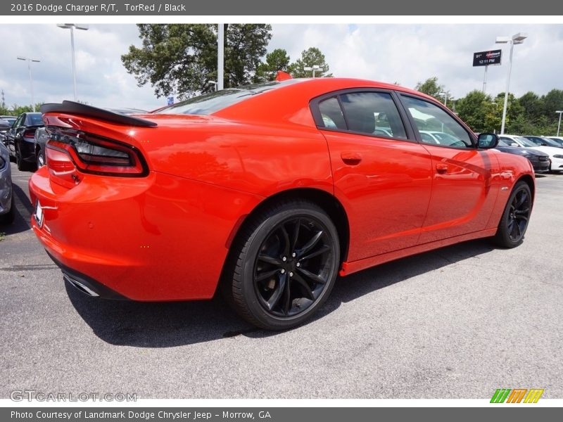 TorRed / Black 2016 Dodge Charger R/T