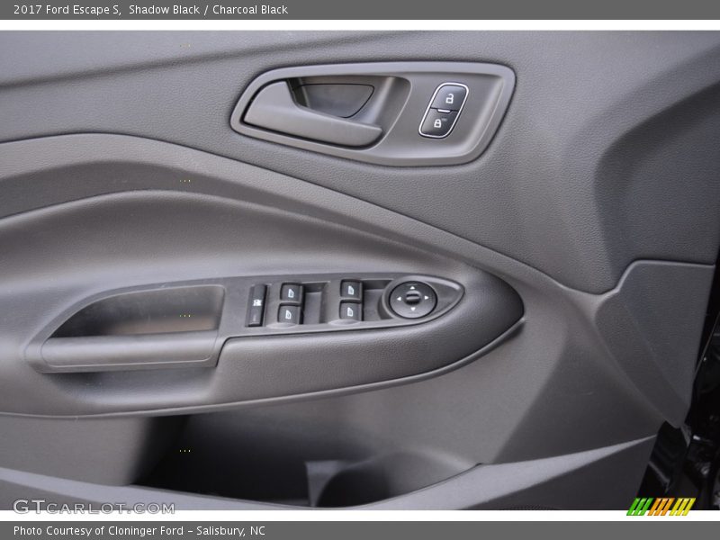 Shadow Black / Charcoal Black 2017 Ford Escape S