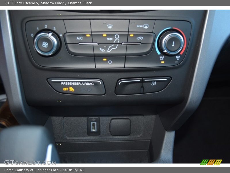 Shadow Black / Charcoal Black 2017 Ford Escape S