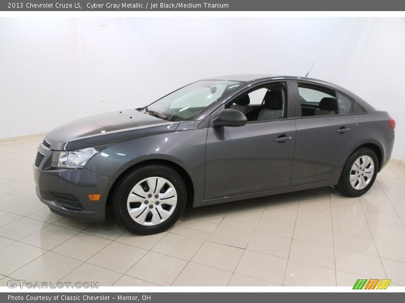 Cyber Gray Metallic / Jet Black/Medium Titanium 2013 Chevrolet Cruze LS