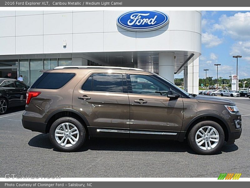 Caribou Metallic / Medium Light Camel 2016 Ford Explorer XLT