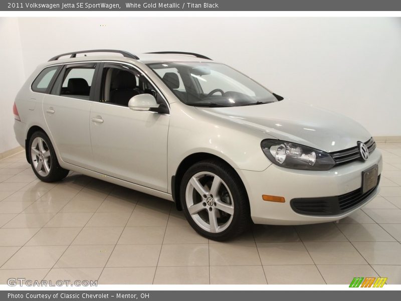 White Gold Metallic / Titan Black 2011 Volkswagen Jetta SE SportWagen