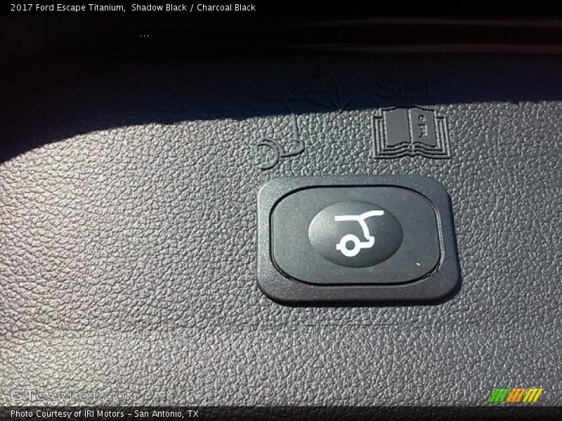 Shadow Black / Charcoal Black 2017 Ford Escape Titanium