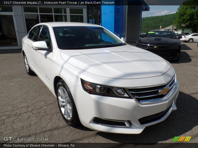 Iridescent Pearl Tricoat / Jet Black/Dark Titanium 2017 Chevrolet Impala LT